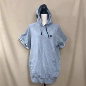 Short sleeve hoodie